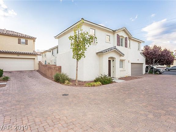 2nd image of 1005 Appaloosa Hills Ave