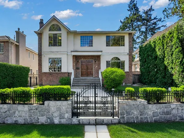 2986 W 35th Ave, Vancouver, BC V6N 2M6