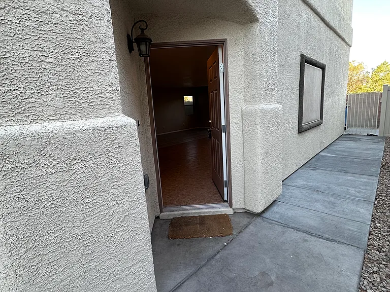 4446 Avery Park Ave — Photo 36
