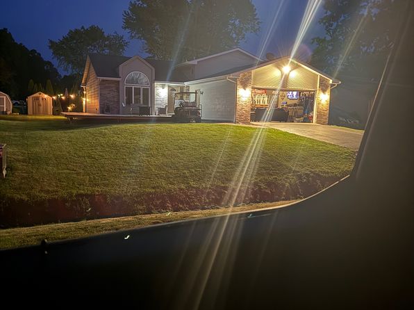3715 Cherry Hill Dr