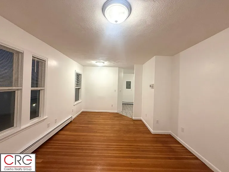 8 Pearl St #3 — Photo 14