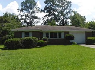 1706 Woodrow Ave, Dublin, GA 31021