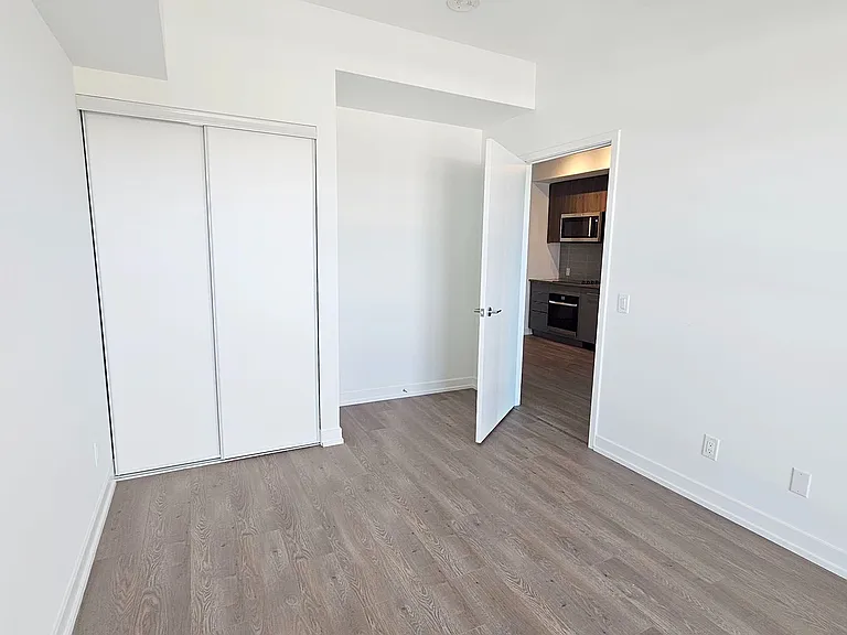181 Sheppard Ave E #504 — Photo 9