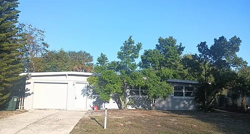 1013 Lewis Dr Photo 1