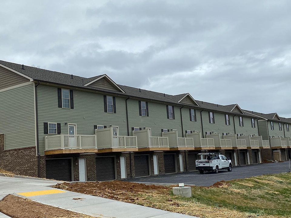 1st image of 121 Julie Ln #230