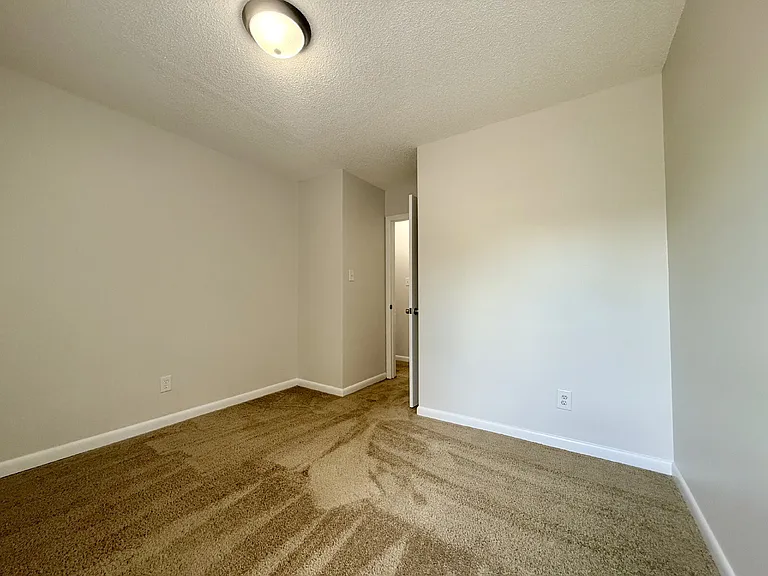 6868 Candlewood Dr — Photo 13