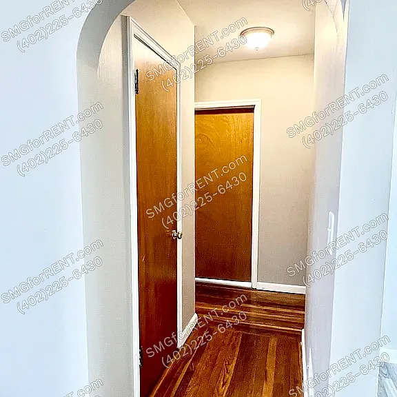 2124 S 42nd St — Photo 15