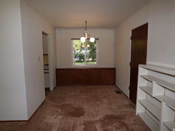 5th image of 5024 San Marque Cir