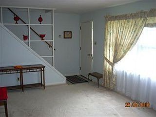 5th image of 1020 Highland Ave