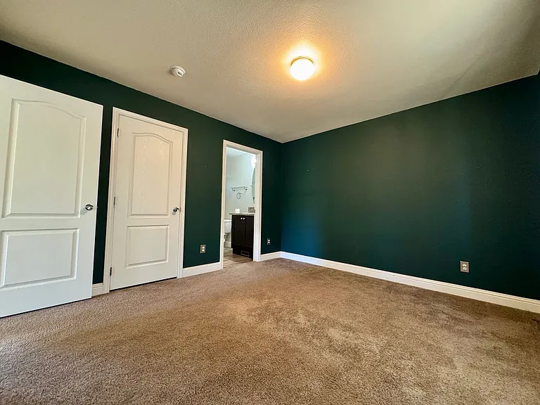 12114 Wolf Rd — Photo 18