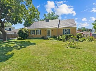 21 Lawrence Ave, Warwick, RI 02888