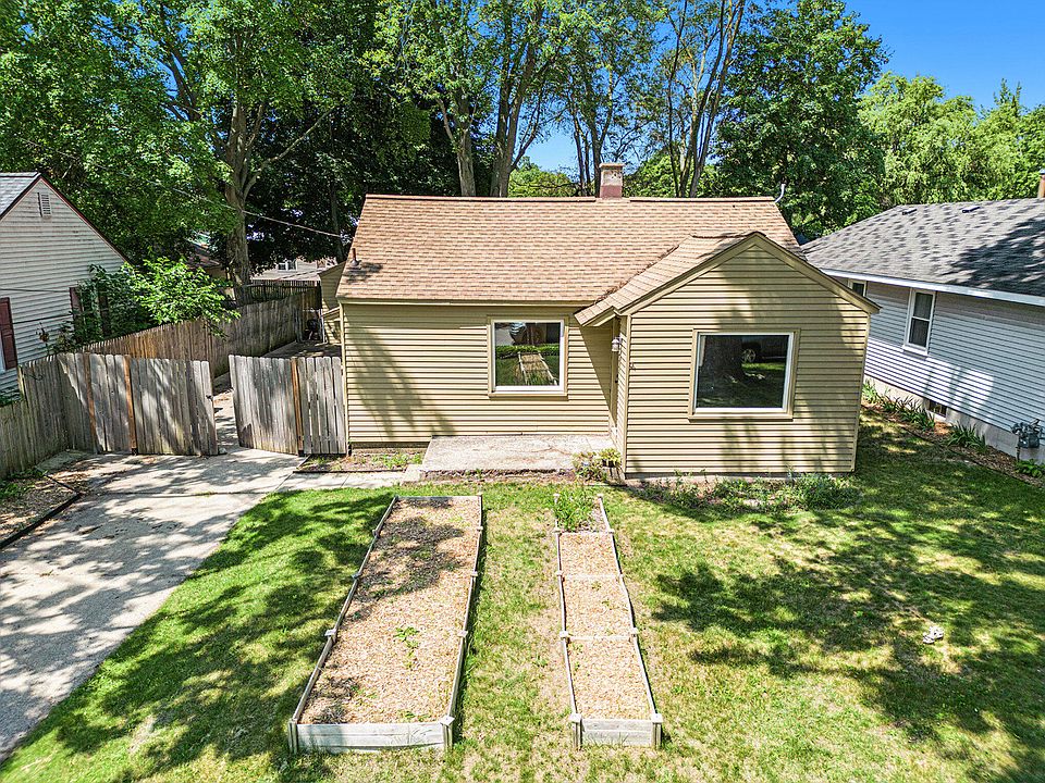 1st image of 3581 Oriole Ave SW