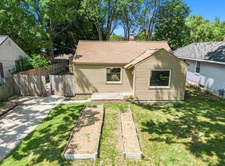 3581 Oriole Ave SW, Wyoming, MI 49509