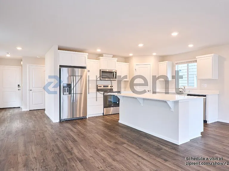 17409 NW 10th Ave — Photo 5