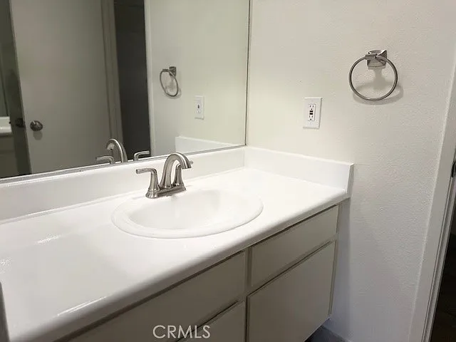 51080 Eisenhower Dr #30 — Photo 23