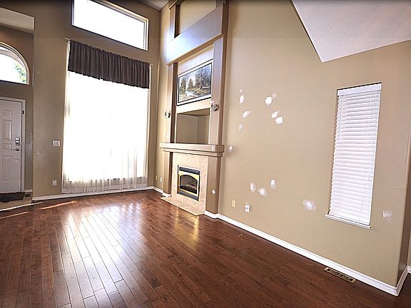 3rd image of 1265 Amazon Dr
