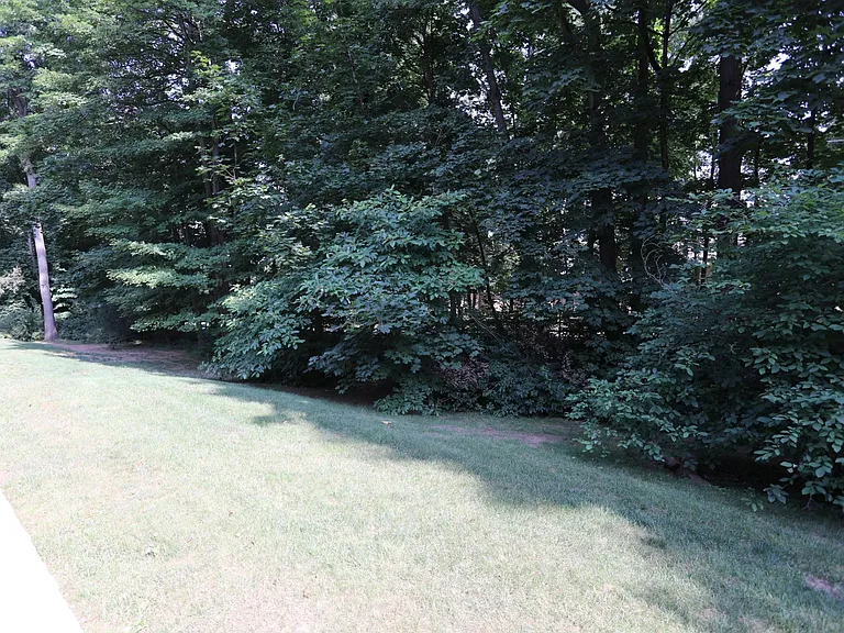 133 Woodgate Ln #23 — Photo 24