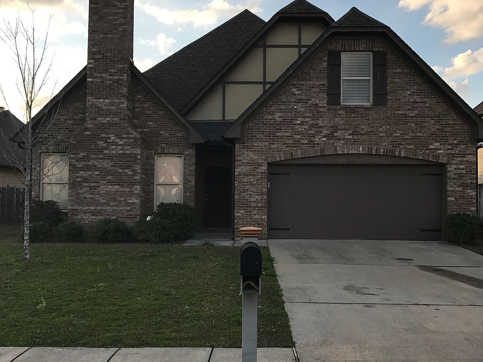 1029 Riviera Dr. Timberline