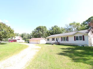 22864 670th Ave, Dexter, MN 55926
