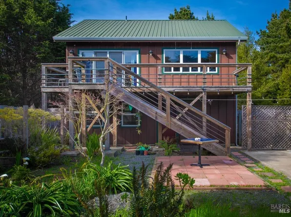 178 Lake Street, Point Arena, CA 95468