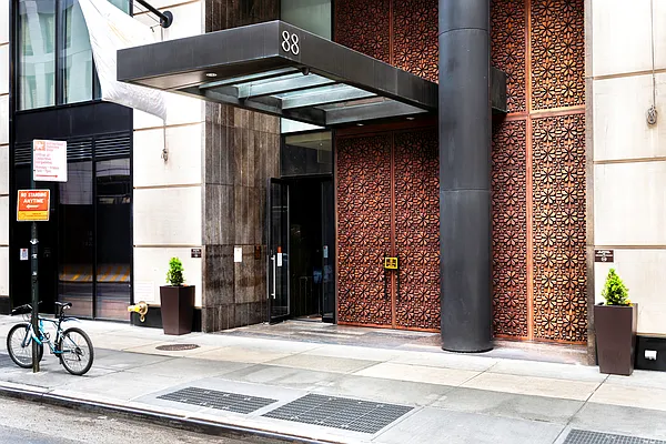 Sold by Douglas Elliman | media 10