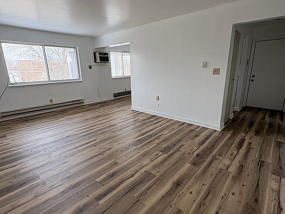 2nd image of 750 Michigan Ave E #10