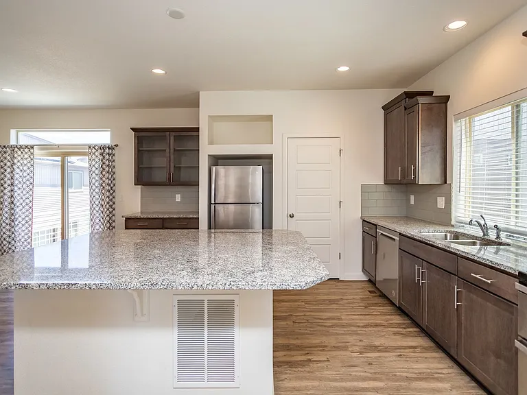 9342 Arklow Way — Photo 10