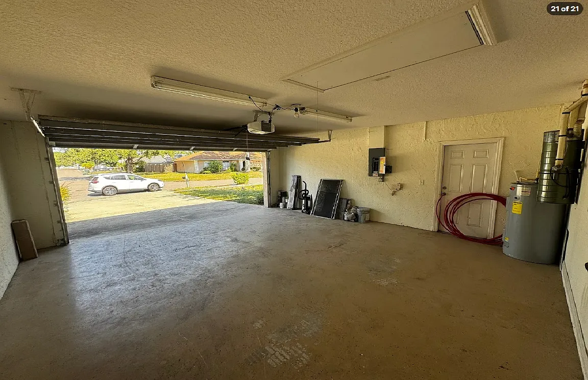 3 bed, 1716 sqft, $2,500 — Photo 3