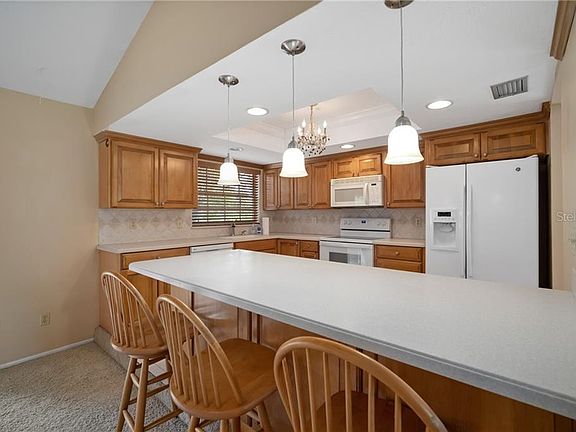 5th image of 1011 Samy Dr
