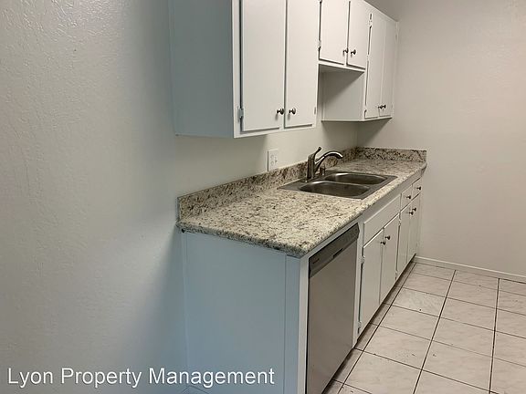 2nd image of 1263 E Oak Ave #7741553
