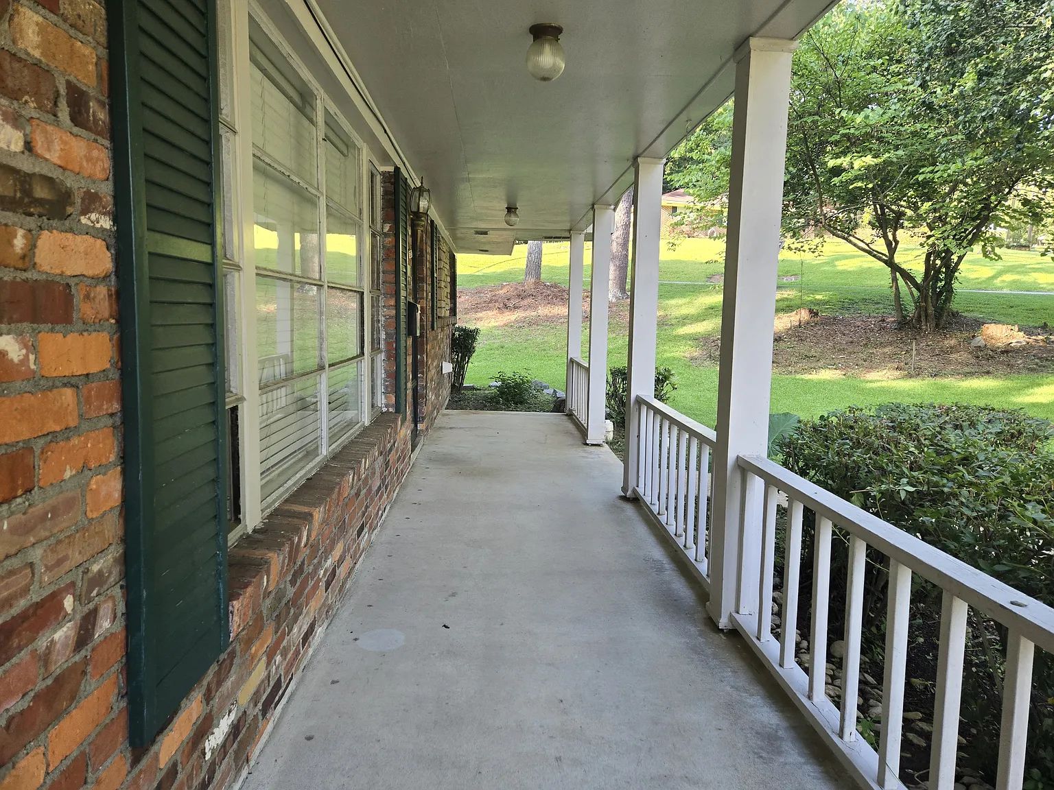 4 bed, 1872 sqft, $1,650 — Photo 2