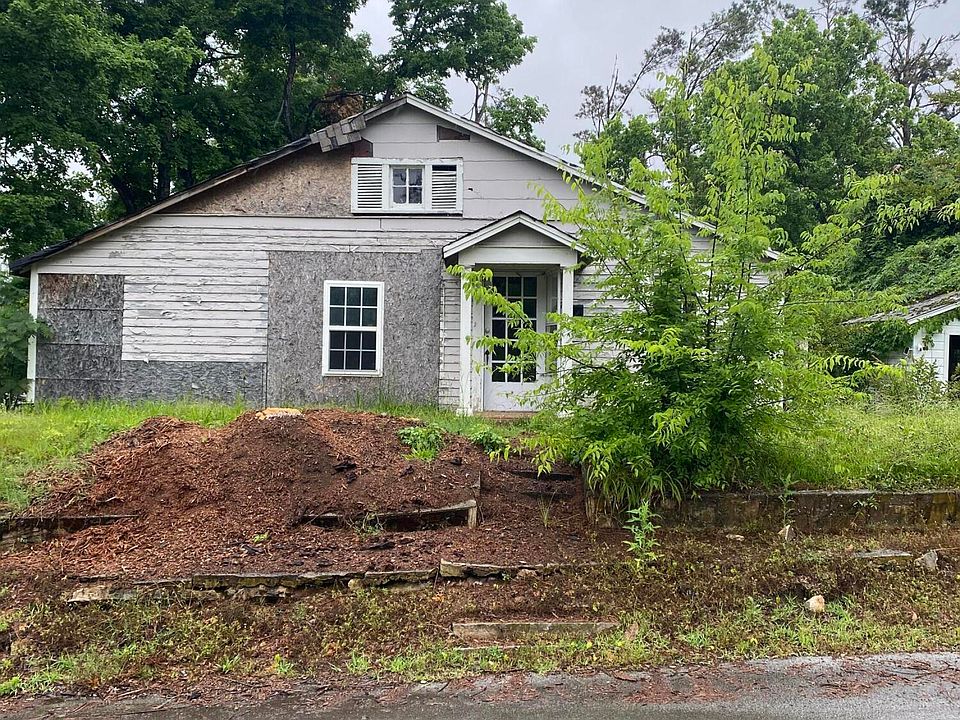 1st image of 501 S Jackson St