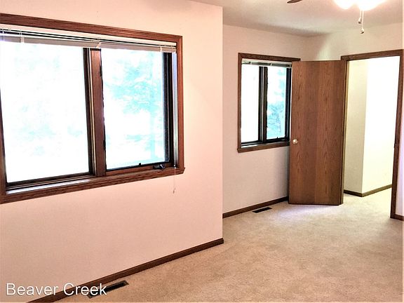 4th image of 1921 Sheyenne St Unit B