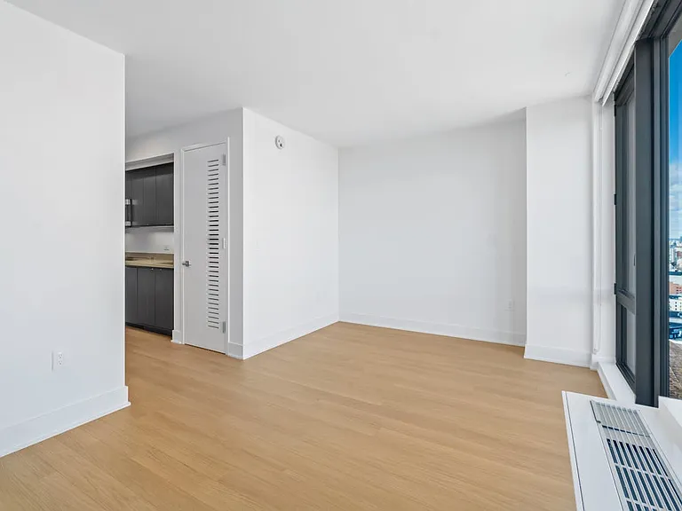 662 Pacific St #22D — Photo 5