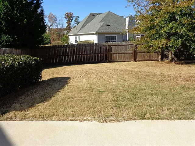 131 Village Dr — Photo 11