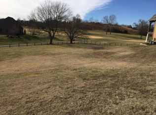 6343 S Riverbend Rd, Springfield, MO 65810