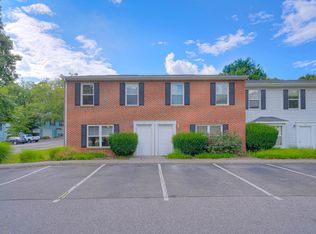 191 Clover Valley Cir, Blacksburg, VA