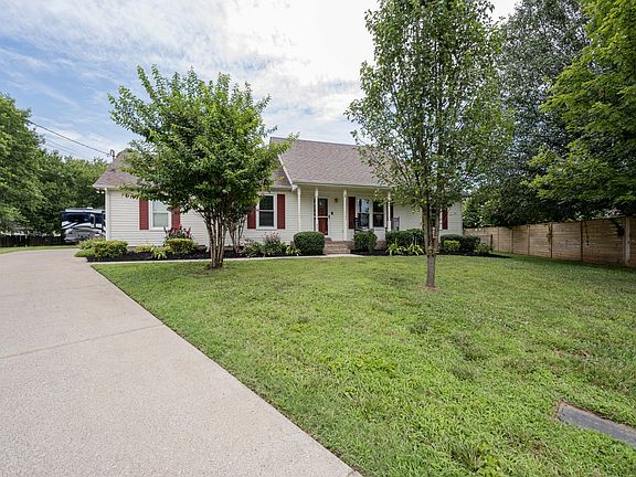 4th image of 2310 Alcove Ct