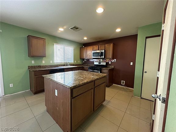 5th image of 3253 Boland Ct