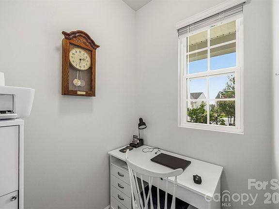 5th image of 1734 Otter Perch Ln