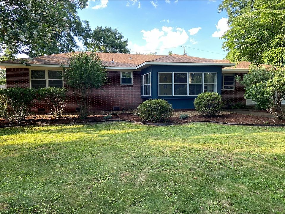 1st image of 4316 Richardson Dr NW