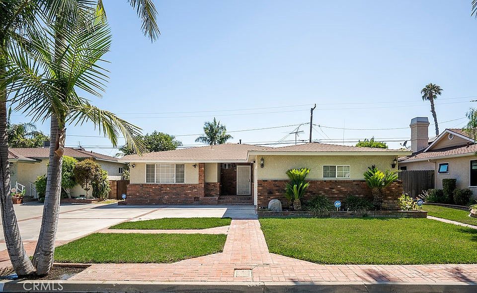1st image of 7934 Comolette St