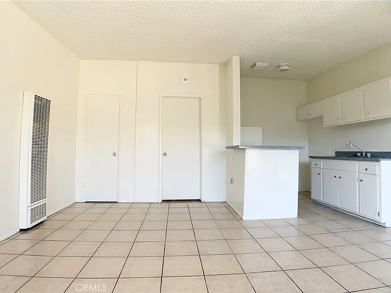 1808 W Sumac Ln #5 — Photo 6