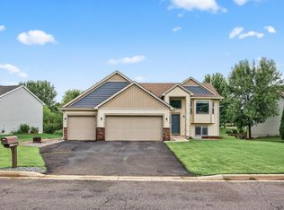 1805 10th St NE, Buffalo, MN 55313