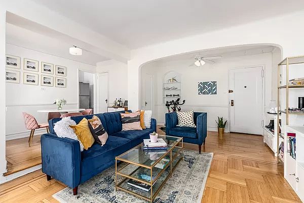 1st image of 225 Park Pl APT 4K