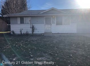 1306 E Spruce St, Caldwell, ID 83605