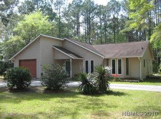 104 Cliffridge Rd, New Bern, NC 28560