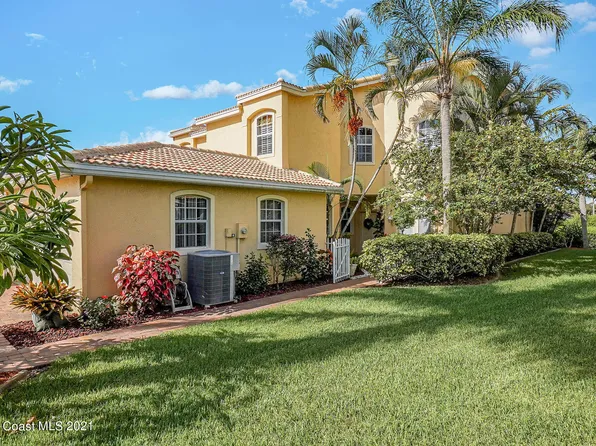 511 Island Ct, Indian Harbour Beach, FL 32937