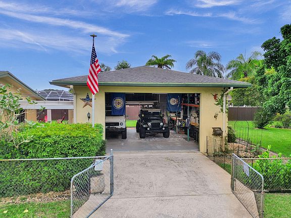 3rd image of 4150 NW 10th Street