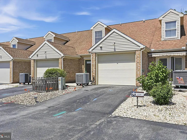 1008 Orchard Dr — Photo 24